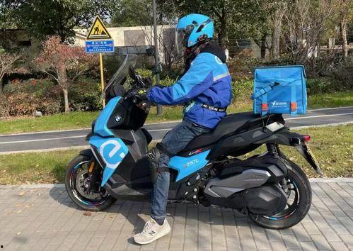 国产摩托车尾箱测评视频